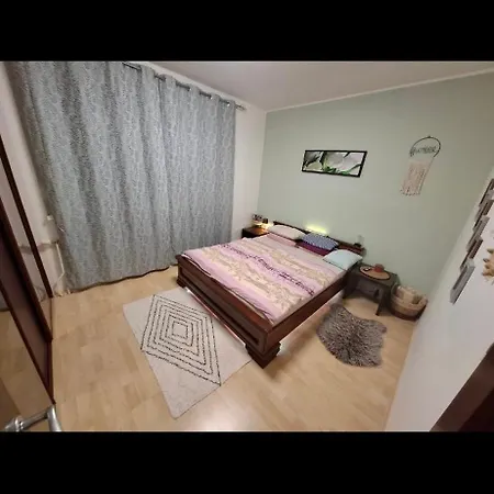 3 Izbovy Marina * Bratislava