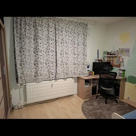 Apartament 3 Izbovy Marina