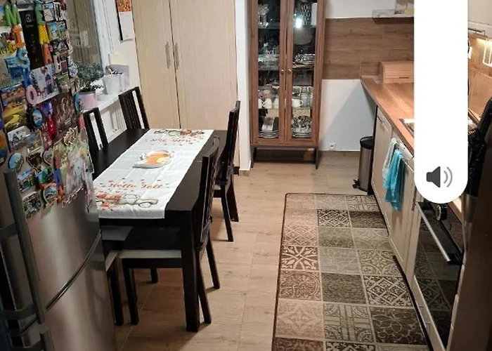 3 Izbovy Marina Appartement