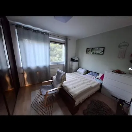 Апартаменти 3 Izbovy Marina Братислава
